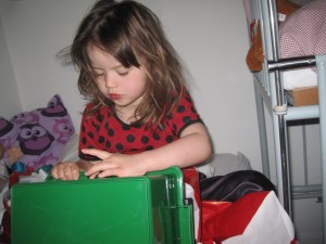 Ellen ser på hvad det er