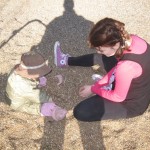 Christina begraver Karens tæer