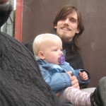 På traktortur i kreaturvogn.