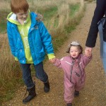 Karen og Toke til julefrokost hos farmor og farfar