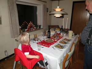 Karen er klar til julemiddag