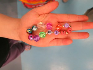 Ellen lavede et armbånd