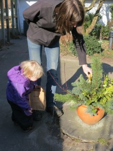 Hvad mon der er i krukken?
