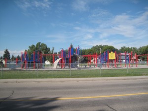 Hele legestativet på skolens legeplads