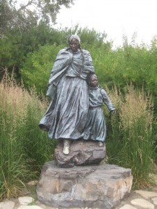 Statue - Children of Yesterday