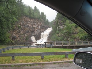 Colombia Falls i forbikøringen - noget mere vand end i går